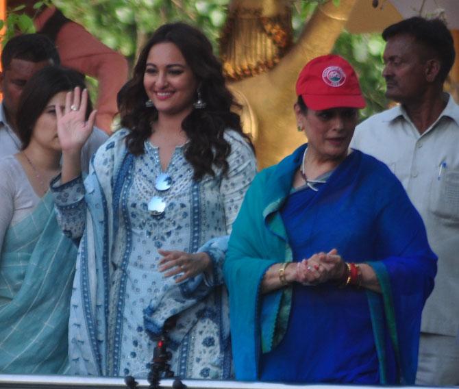 Bollywood actor Sonakshi Sinha on Friday held a road show for her mother Poonam Sinha who is contesting the Lucknow Lok Sabha seat as a Samajwadi Party candidate. Sonakshi was accompanied by her brother Kushh Sinha as they campaigned for their mother. Poonam Sinha was also present along with SP MP Dimple Yadav