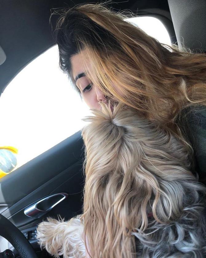 Ananya Birla, very often, posts pictures of herself where she is seen enjoying and spending quality time with her pet dogs