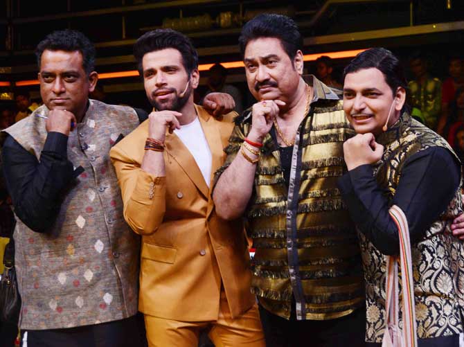 670px x 501px - Kumar Sanu's voice, a cure for many revealed on Super Dancer 3