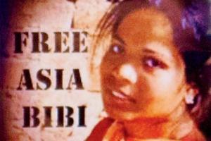 Aasia Bibi acquitted in blasphemy case leaves Pakistan