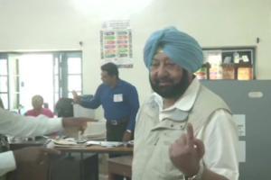 LS elections Phase 7: Amarinder Singh, Shatrughan Sinha cast their vote