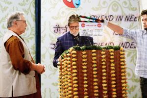 'Amitabh Bachchan spontaneously added Marathi dialogues'