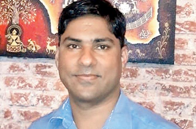 Paras Menariya