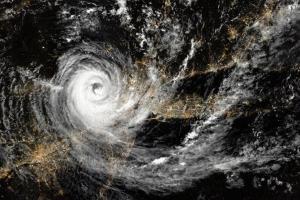 Cyclone Fani likely to cross Odisha coast tomorrow, says IMD