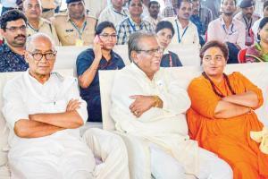 Defeated by Pragya, Digvijaya says, 'I accept people's verdict'