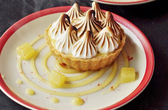 Kairi meringue tart