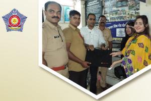 Police bring joy to Australian citizen who lost her laptop in Malad