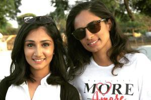 Daughters of Mac Mohan aka Sholay's Sambha set to enter Bollywood