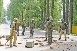 Clashes erupt in Jammu and Kashmir over rape of minor girl
