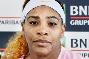 Serena Williams out with knee problem at Italian Open