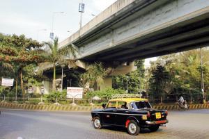 Mumbai: Sion flyover to be shut for one month
