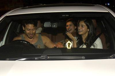 Tiger Shroff, Ananya Panday and Tara Sutaria party with Punit Malhotra 