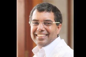 Congress leader praises PM Modi, says he adopted Gandhian values