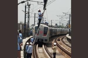 Delhi Metro's Yellow line faces delay in service due to glitches