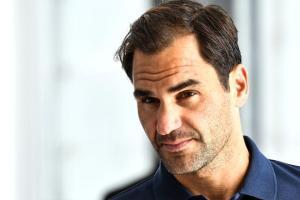 Italian Open: Rain keeps Roger Federer waiting in Rome