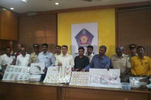 Mumbai Crime: Duo rob jewellery shop in Mahim; arrested