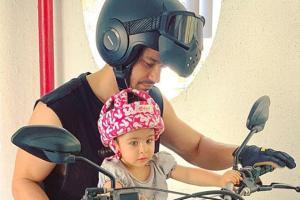 Kunal Kemmu's 'biker baby' Inaaya Naumi is too cute to handle