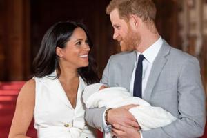 Prince Harry and Meghan name their baby Archie, Twitter reacts