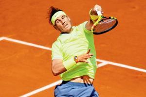Rafael Nadal powers into French Open third round