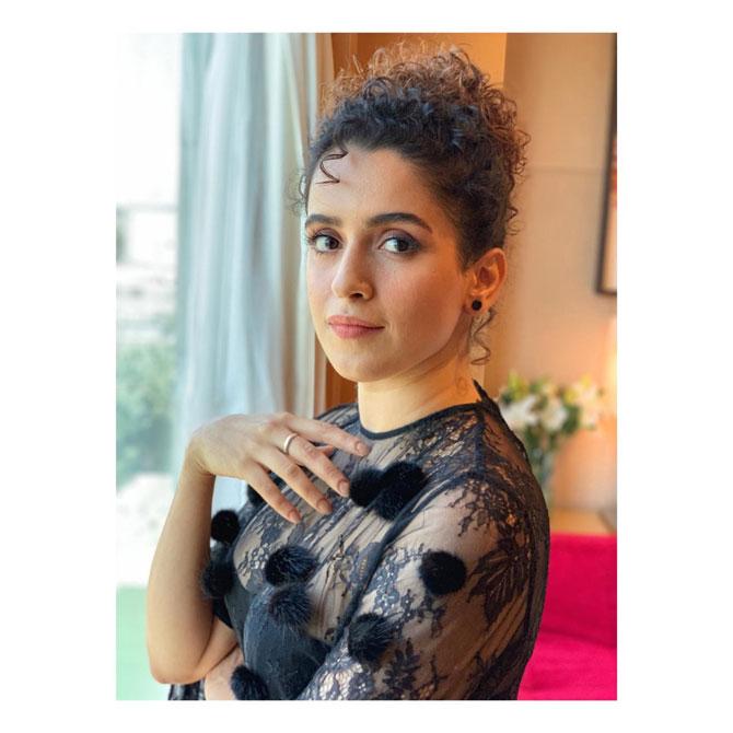 See photos: Sanya Malhotra looks chic in a lacy bodycon dress