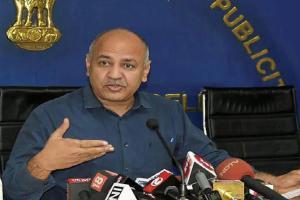 Manish Sisodia meets government school class 12 toppers