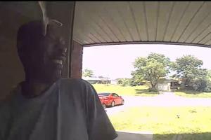 Watch video: Man gets bitten by snake as he rings doorbell