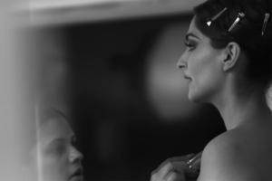 Watch video: How Sonam Kapoor got her gorgeous golden Cannes 2019 look