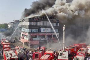 Gujarat: Fire in Surat coaching class, 20 teenage students feared dead