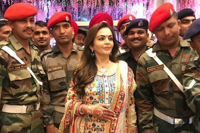 Post Akash Ambani and Shloka Mehta's wedding, Nita Ambani hosted an event at Dhirubhai Ambani Square in Jio World Centre as a mark of respect for the security forces. For the event, Nita looked graceful in a resham patola gharara with gold lace by designer Abu Jani Sandeep Khosla.