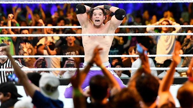 A 20-man Battle Royal took place to determine the number one contender to face AJ Styles for the U.S.title. Humberto Carillo emerged victorious and shocked the WWE Universe
