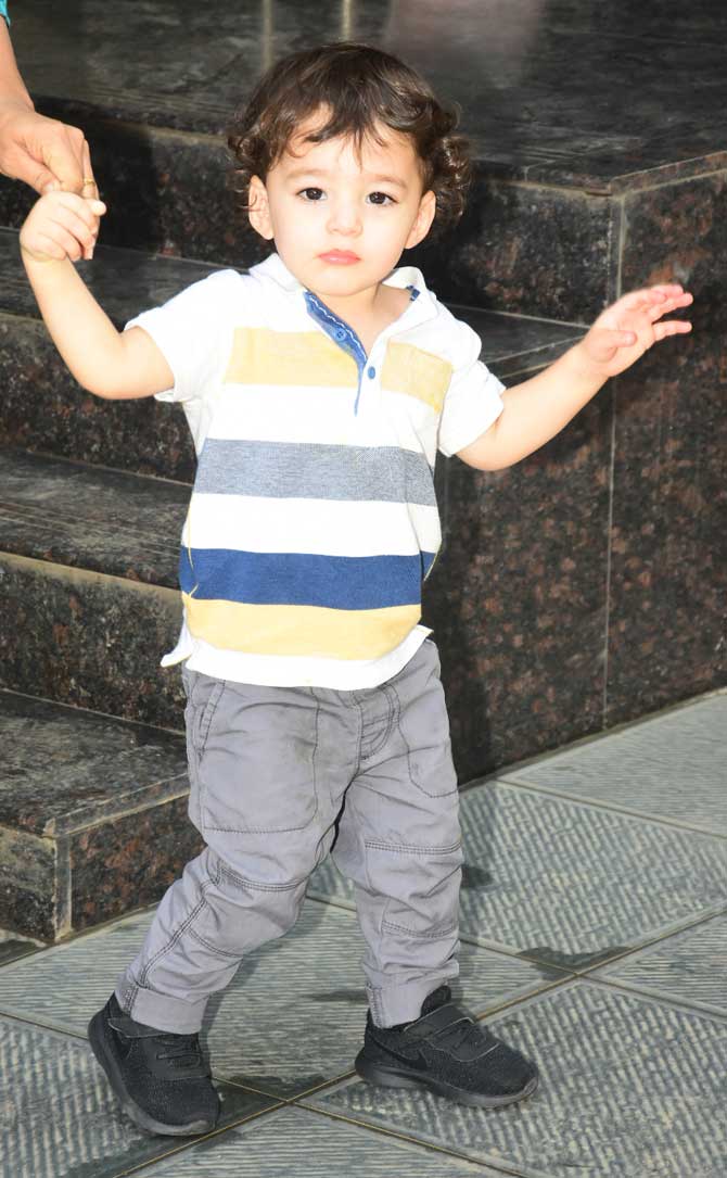 Six days later, on October 20, the family celebrated the 41st birthday of Daniel. Sunny wished him with an intimate post on Instagram. Sharing a picture of them together, she wrote, 