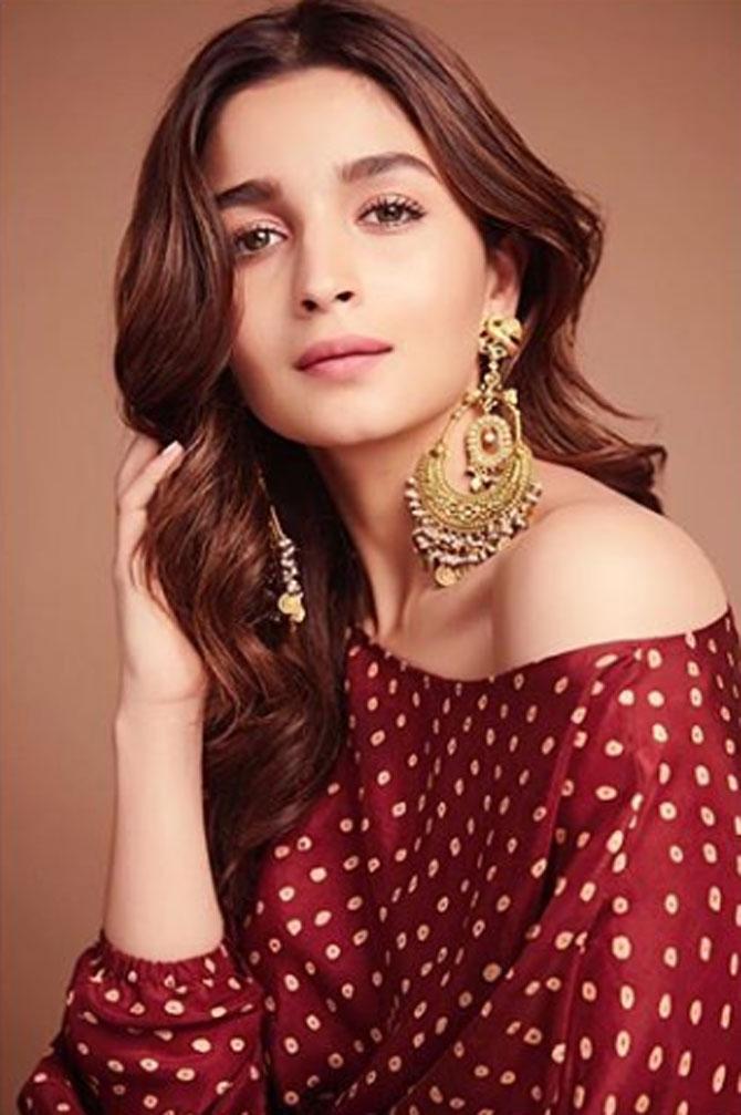 Bollywood actress Alia Bhatt paired these traditional earrings from the Kashgaar Bazaar collection, 2019, with her outfit as she was promoting the film Kalank.