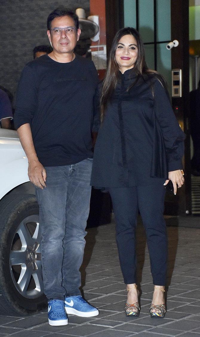After marriage, Arpita Khan's family members wanted her to stay in Bandra, not too far from Galaxy Apartments. So they felt this was the best option for her. Moreover, at that time Aayush harboured acting aspirations, so he too used to spend more time in Mumbai.
In picture: Atul Agnihotri with Alvira Khan Agnihotri at Arpita Khan Sharma and Aayush Sharma's wedding anniversary bash.