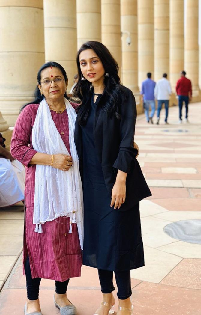 On the first day of the Parliament's Winter Session, Mimi arrived with her mother Tapashi Chakraborty. Later, Mimi shared a heartwarming photo where she was seen posing alongside her mother outside the Parliament. Mimi captioned the photo: 1st day of parliament session with mommy.