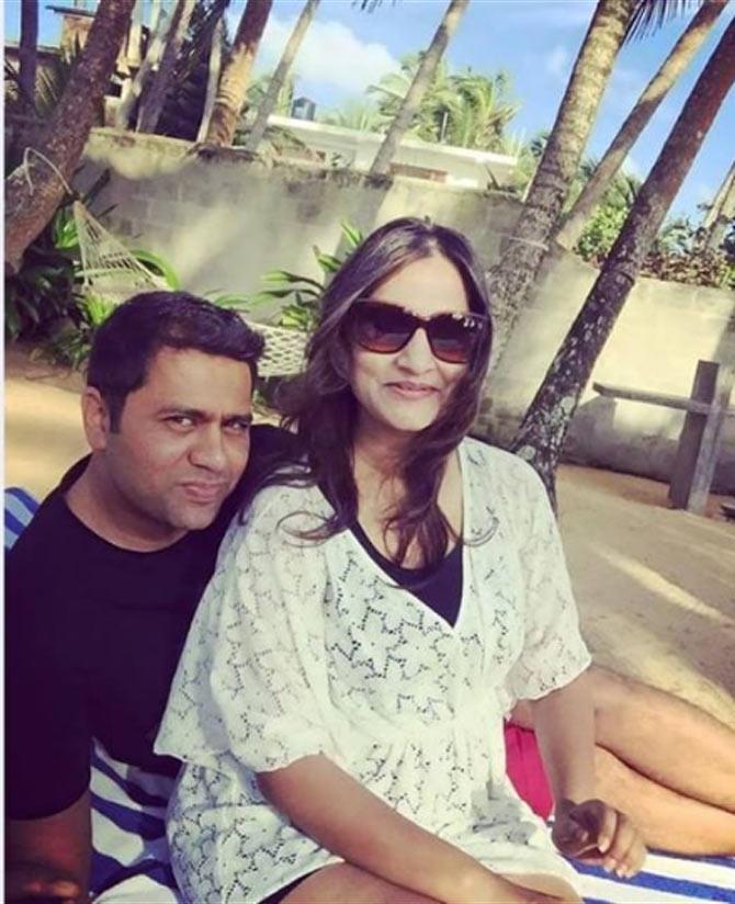 Former Indian cricketer Aakash Chopra with wife Aakshi. The couple got married on December 2, 2009.