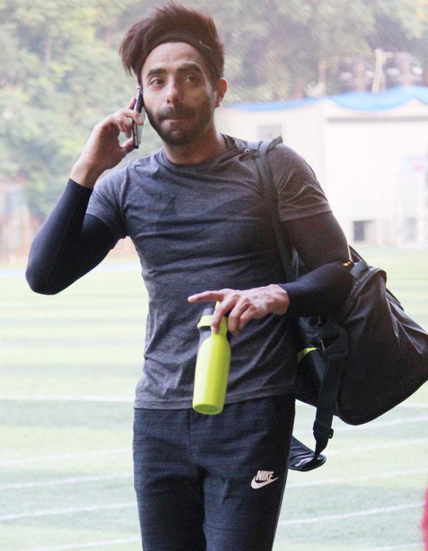 Stree actor Aparshakti Khurana arrives for the football session at the Juhu ground.
