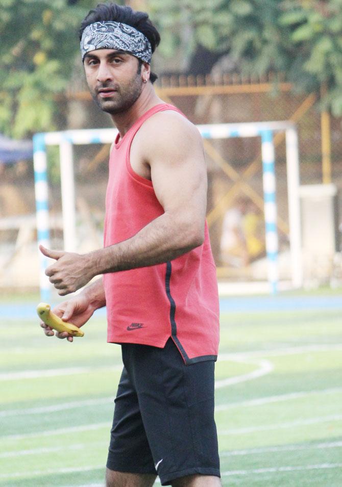 Like every week, Ranbir Kapoor and host of other Bollywood and Television celebrities came together for their football session at a ground in Juhu, Mumbai. RK was spotted carrying a banana with him as he arrived at the ground. All pictures/Yogen Shah