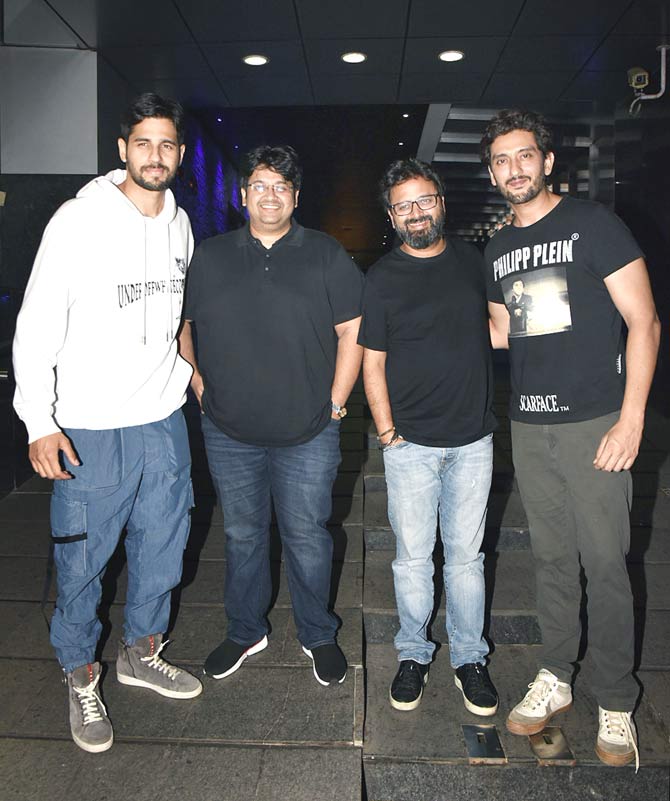 Sidharth Malhotra, Milap Zaveri, Nikkhil Advani were also snapped partying in Bandra, Mumbai.