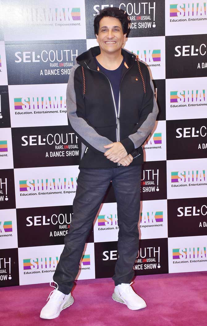 Celebrated choreographer Shiamak Davar opened up his latest dance production - Selcouth for the audience at a cultural centre in Nariman Point, Mumbai. The event was graced by several celebrities like Ranveer Singh, Vikram Phadnis, VJ Andy, Dhvani Bhanushali, Shakti Mohan and Siddharth Roy Kapur. All pictures/Yogen Shah