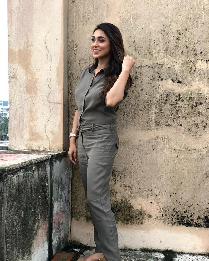 Mimi Chakraborty loves grey and in this picture, the actress-turned-politician takes her love for the colour one notch higher when she appeared in a jumpsuit in hues of grey. Leaving her long tresses open, Mimi looked ready for an event as she oozed confidence with her smile.