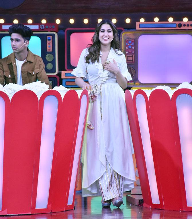 For the unversed, Govinda and Karisma Kapoor's brilliant performances in the original Coolie No. 1 has raised a bar high for the newbies, Varun Dhawan and Sara Ali Khan!