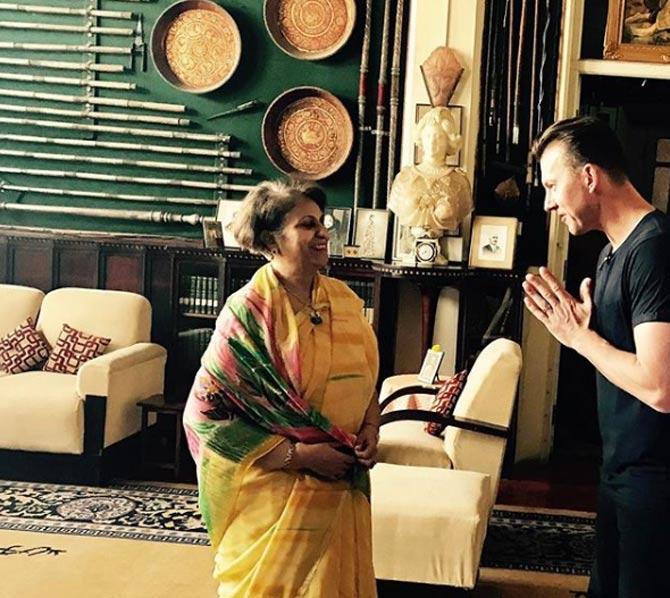 When Brett Lee met her Royal Highness of Mysore, he felt honoured and captioned the photo: Such an honour to meet her Royal Highness of Mysuru today. What an incredible experience to visit the Royal Palace and even get the opportunity to play the piano for her. Truely amazing!