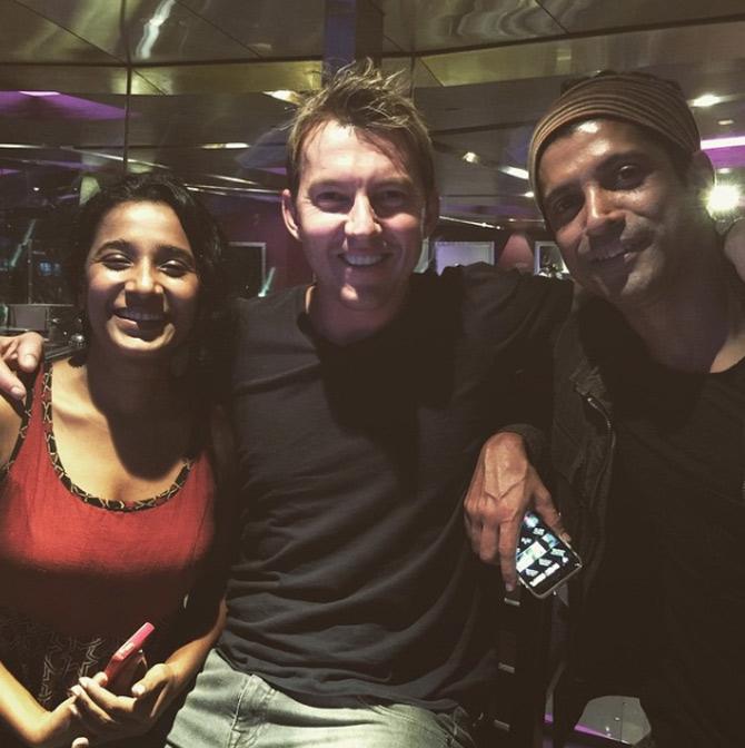 Brett Lee with Farhan Akhtar and Tannishtha Chatterjee. He captioned the photo: Great to catch up with Tannishtha Chatterjee and Farhan Akhtar last night. Two amazing people
 