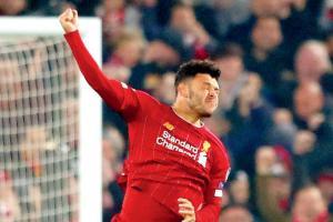 Alex Oxlade-Chamberlain's winner puts Liverpool on brink of knockouts