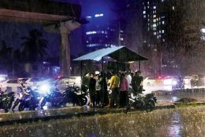 Mumbai: November rain caused due to Cyclone Maha in the Arabian Sea