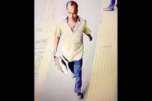 Mumbai Crime: Man robs woman of Rs 1.20 lakh valuables on moving train