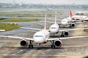 32 flights diverted from Delhi airport due to low visibility