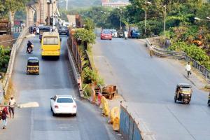 Mumbai: Vakola trials plunge traffic into chaos