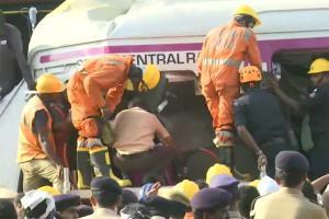 Operations underway to rescue driver of Lingampalli-Falaknuma train