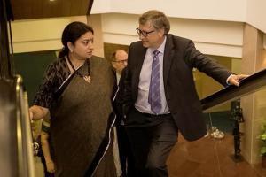 Smriti Irani's caption to photo with Bill Gates has netizens in splits